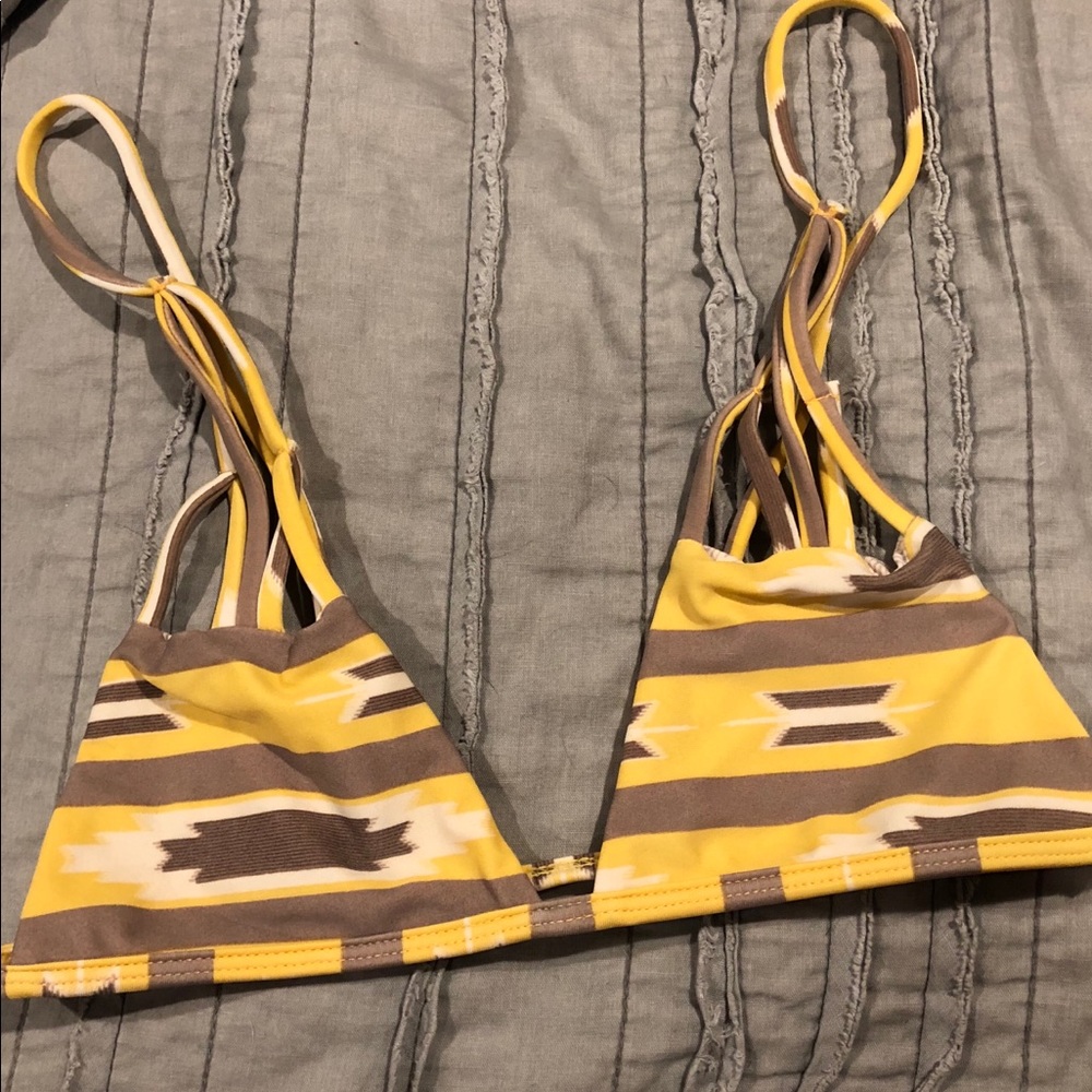 Acacia Santorini top in Choctaw